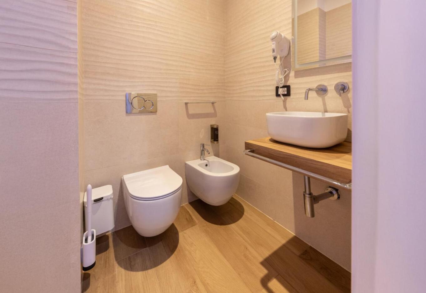 Armony Luxury Suites คาตาเนีย ภายนอก รูปภาพ